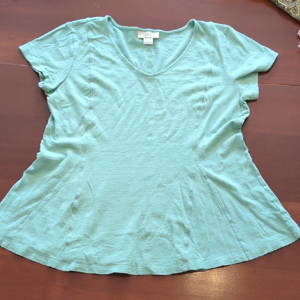 A-Line Style & Co Small Green V-Neck Tunic Top